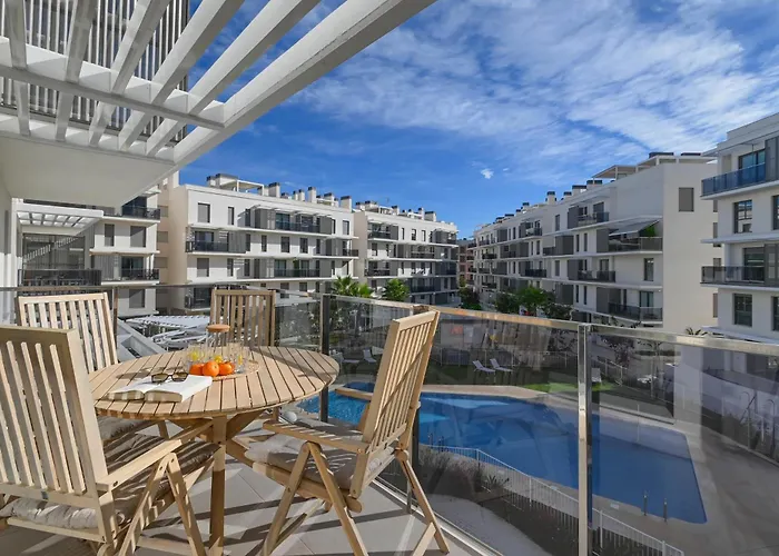 Marina Real Iii By Aguilarent Denia